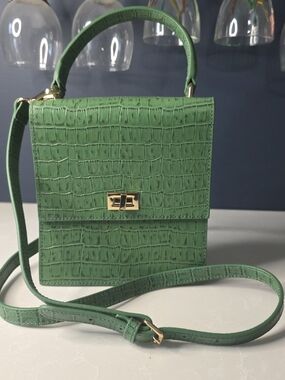 Neely & Chloe Leather Green Croc-Embossed Mini Crossbody Bag